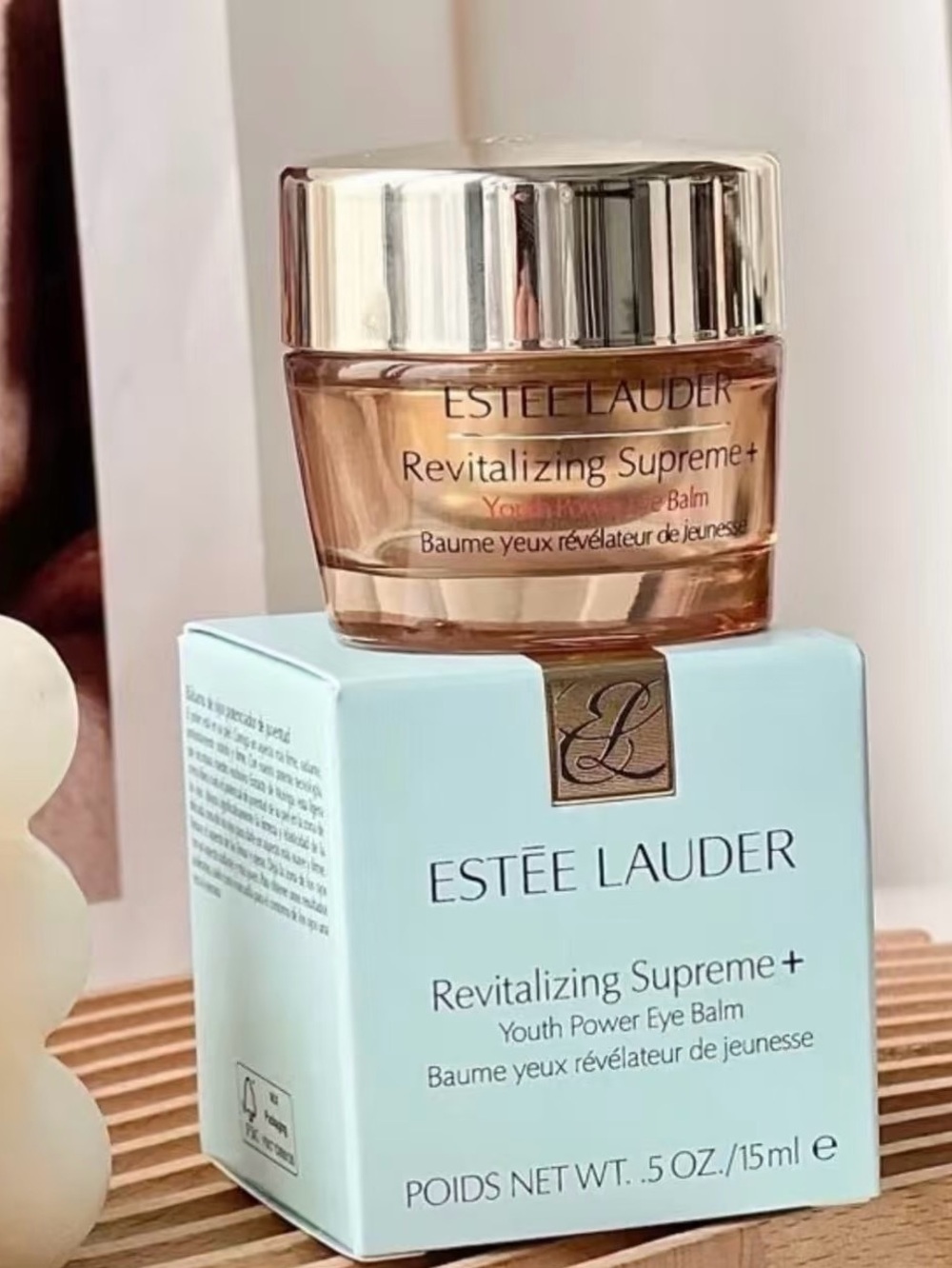 Estee Lauder Revitalizing Supreme+ Youth Power Eye Balm